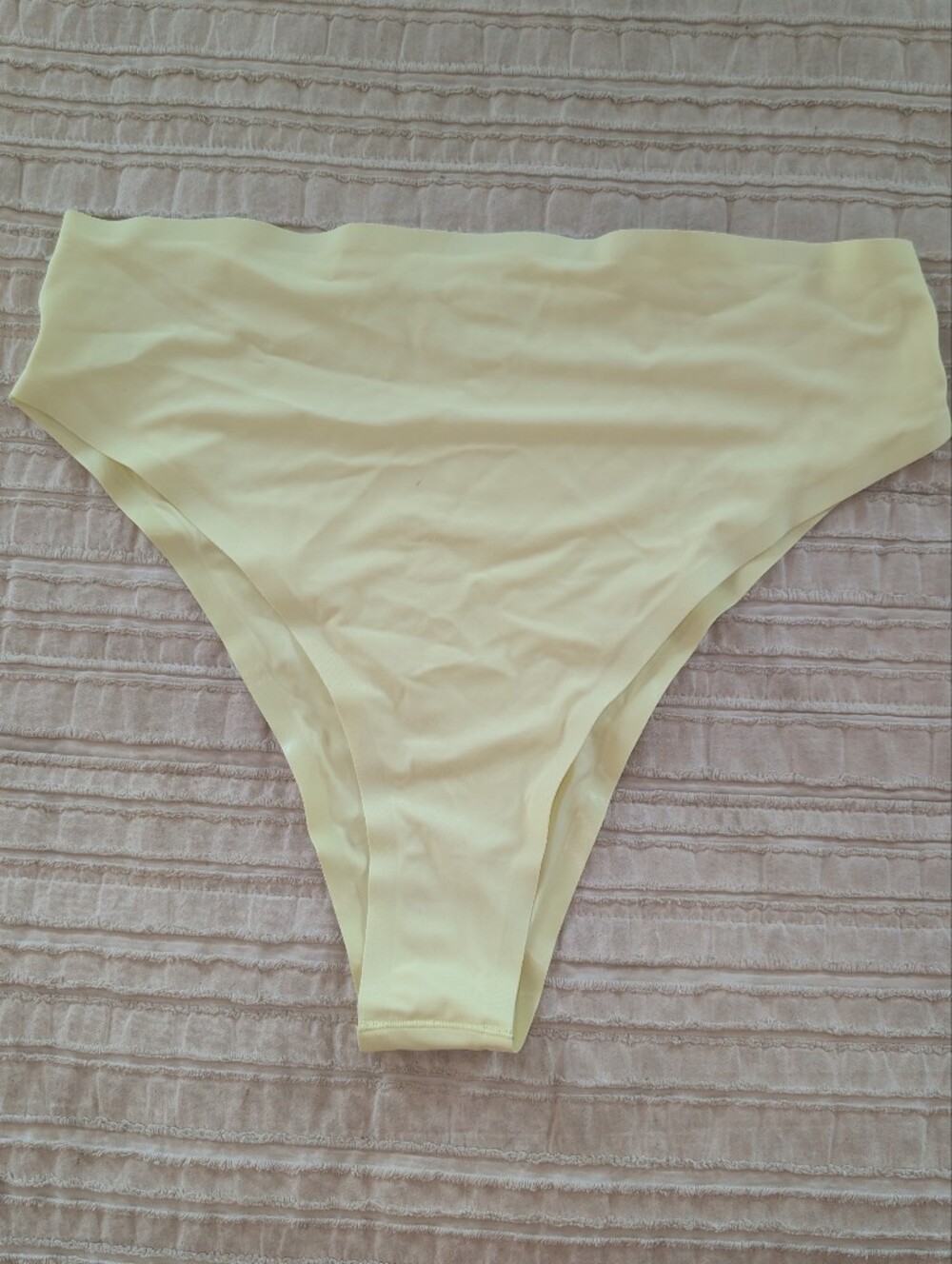 Onewith Hampton Buzzin Bikini Bottoms